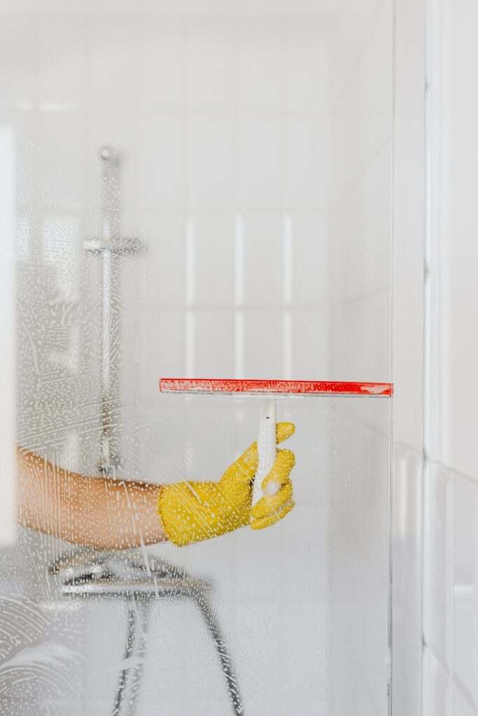 Cleaning shower wall